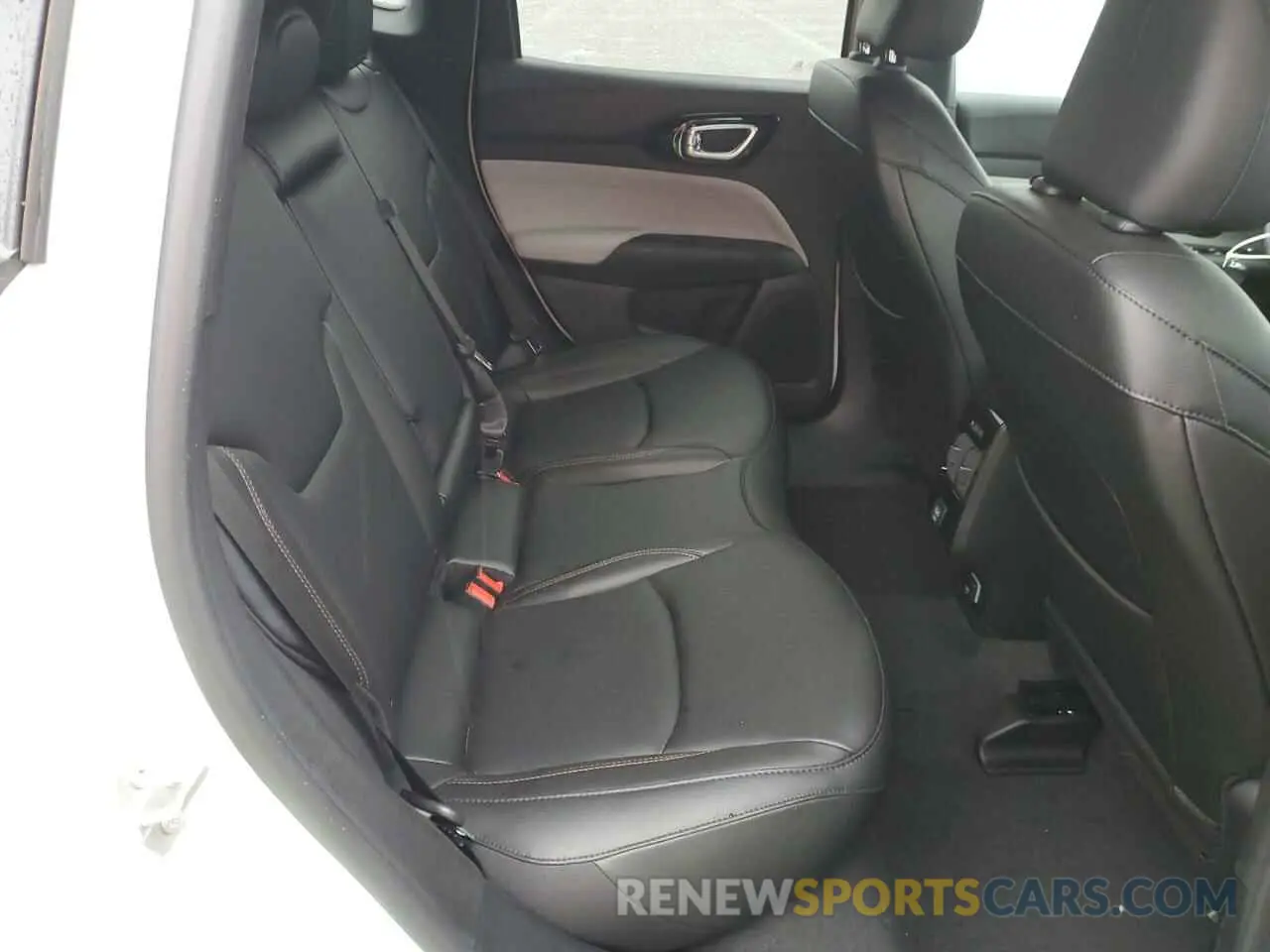 12 Photograph of a damaged car 3C4NJDCN9RT146852 JEEP COMPASS 2024