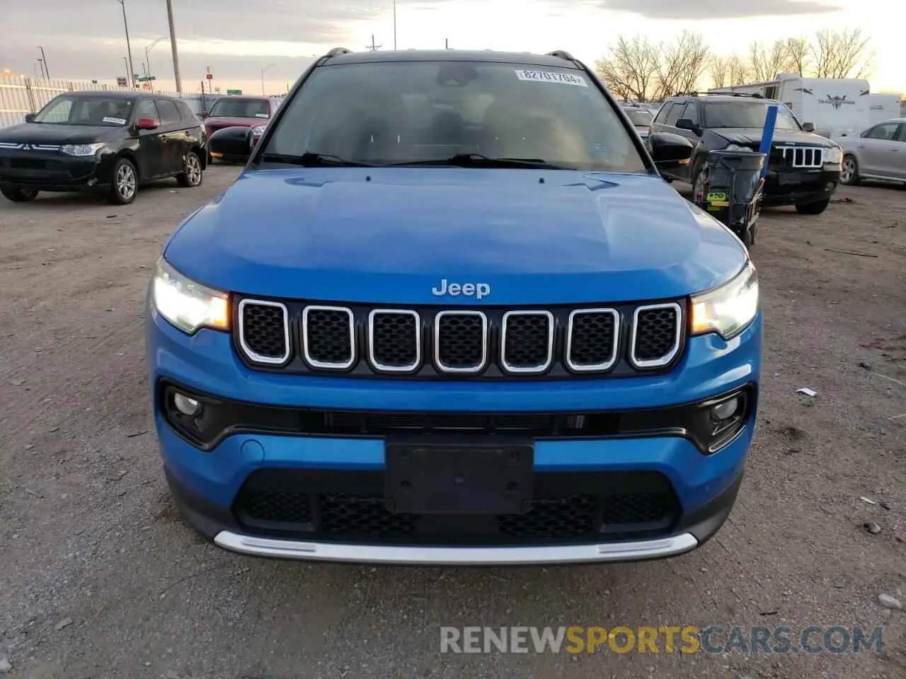 5 Photograph of a damaged car 3C4NJDCN9RT583895 JEEP COMPASS 2024