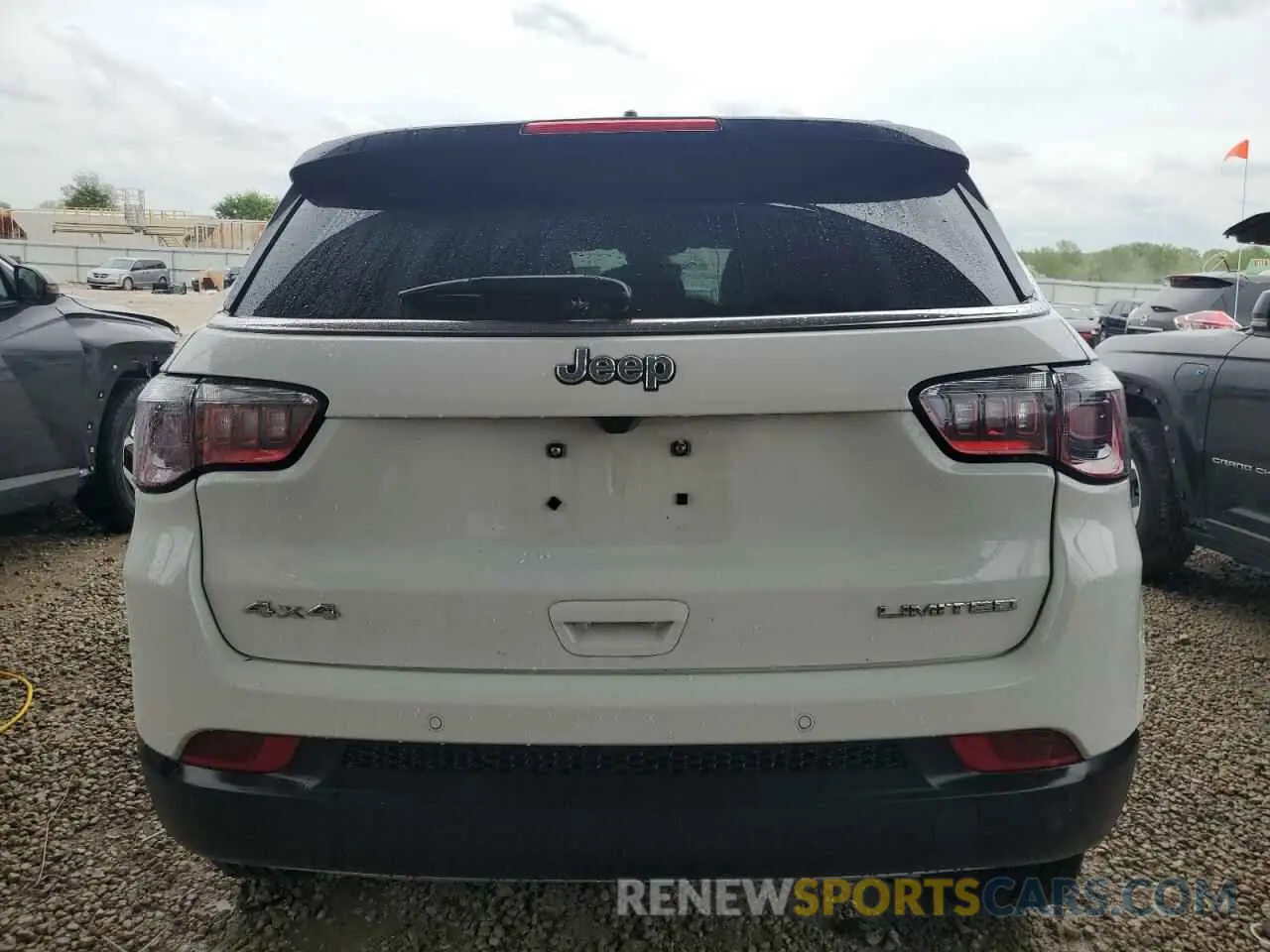 6 Photograph of a damaged car 3C4NJDCNXRT134533 JEEP COMPASS 2024
