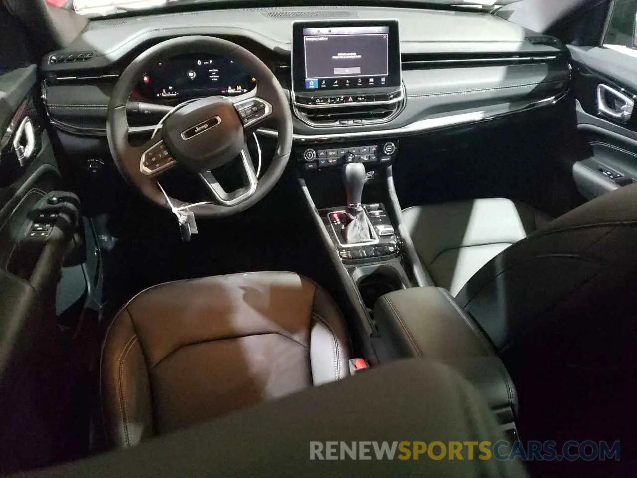 8 Фотография поврежденного автомобиля 3C4NJDCNXRT160209 JEEP COMPASS 2024
