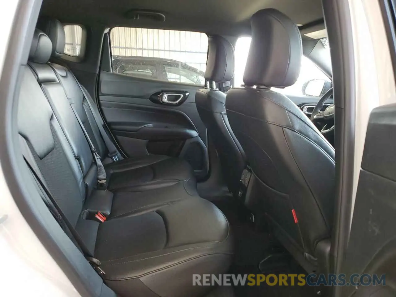11 Фотография поврежденного автомобиля 3C4NJDDN1RT144852 JEEP COMPASS 2024