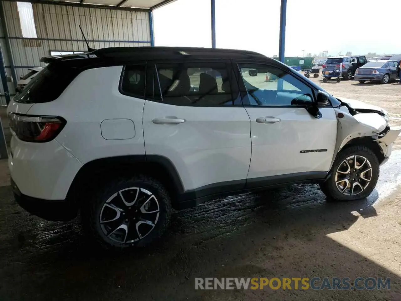 3 Фотография поврежденного автомобиля 3C4NJDDN1RT144852 JEEP COMPASS 2024