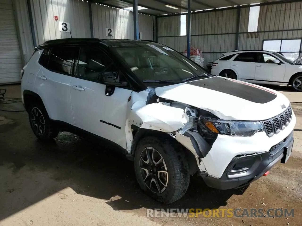 4 Фотография поврежденного автомобиля 3C4NJDDN1RT144852 JEEP COMPASS 2024