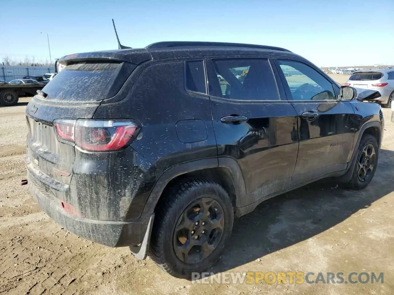 3 Photograph of a damaged car 3C4NJDDN3RT593059 JEEP COMPASS 2024