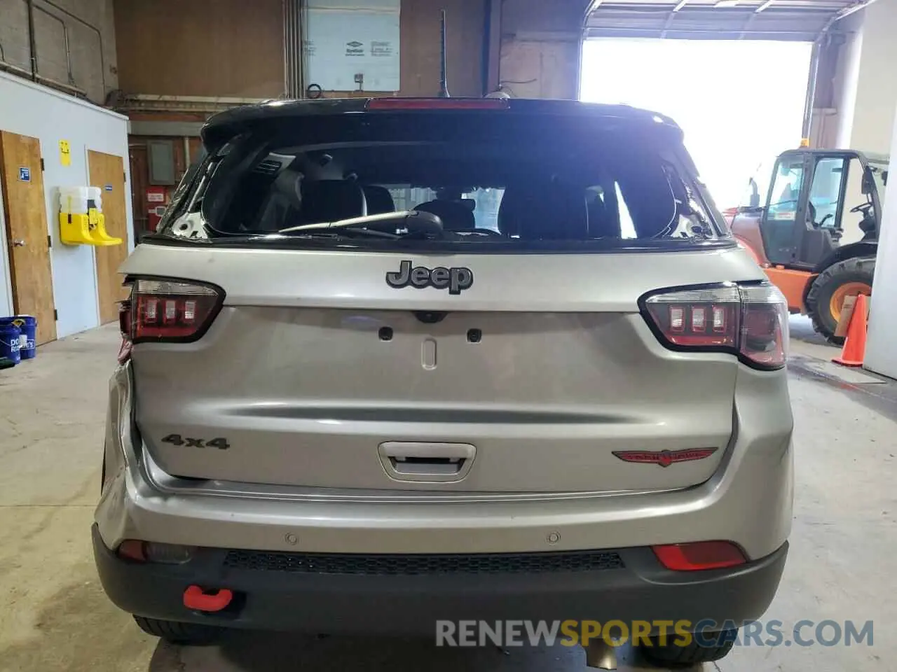 6 Фотография поврежденного автомобиля 3C4NJDDN3RT596527 JEEP COMPASS 2024