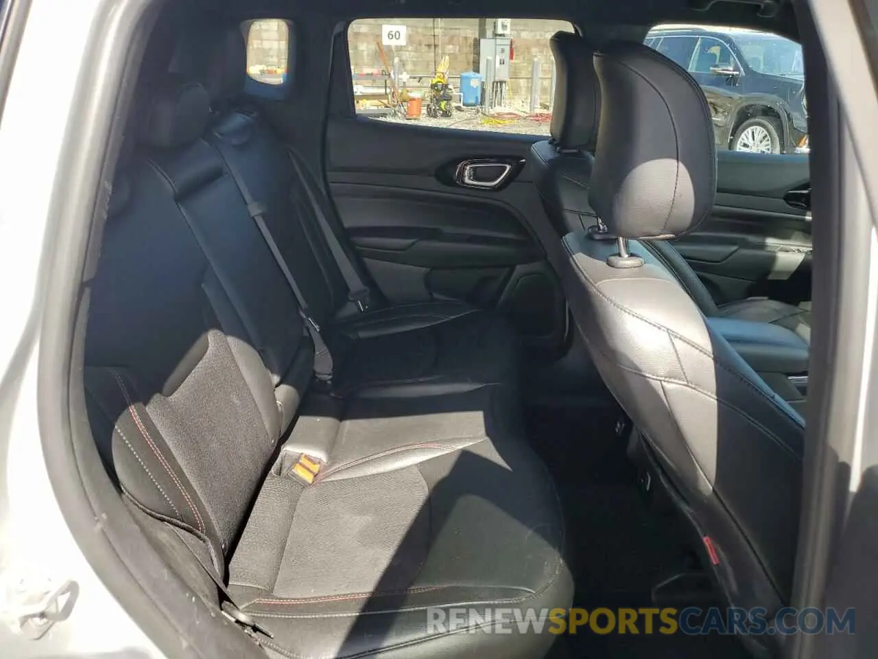 11 Фотография поврежденного автомобиля 3C4NJDDN4RT149558 JEEP COMPASS 2024