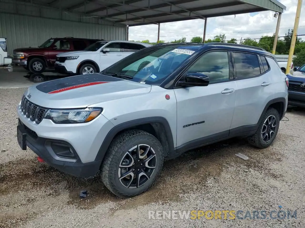 1 Photograph of a damaged car 3C4NJDDN4RT149866 JEEP COMPASS 2024