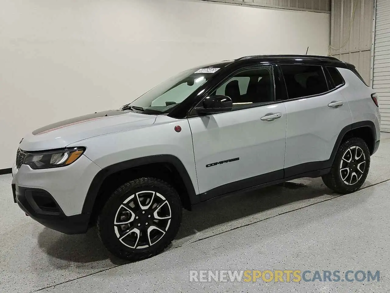 1 Фотография поврежденного автомобиля 3C4NJDDN5RT149827 JEEP COMPASS 2024