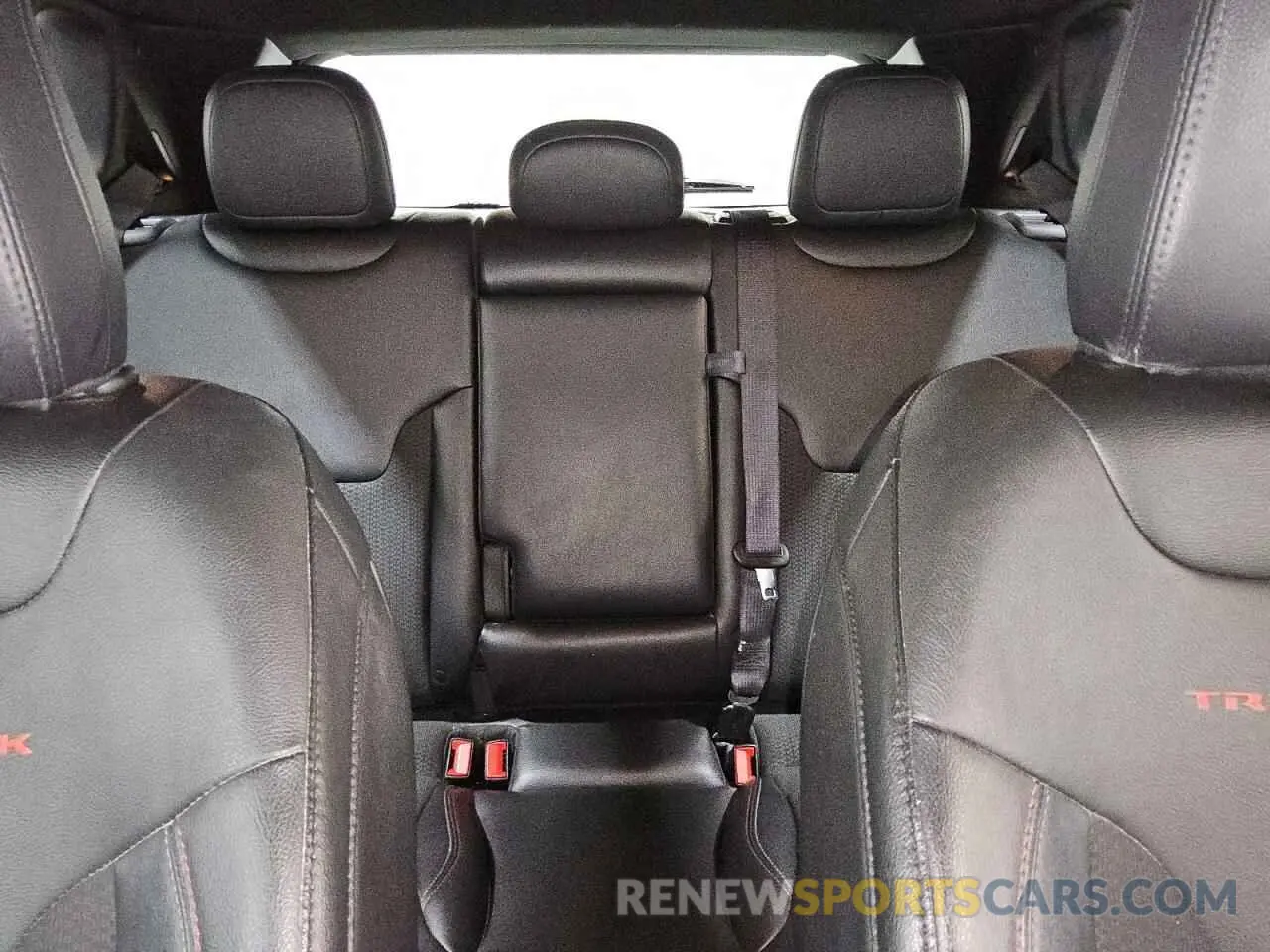 10 Фотография поврежденного автомобиля 3C4NJDDN5RT149827 JEEP COMPASS 2024