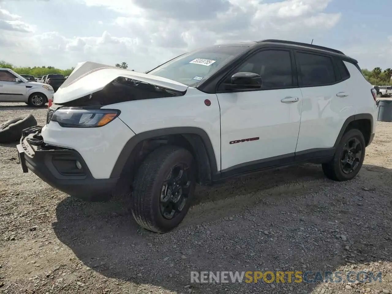 1 Photograph of a damaged car 3C4NJDDN5RT579213 JEEP COMPASS 2024