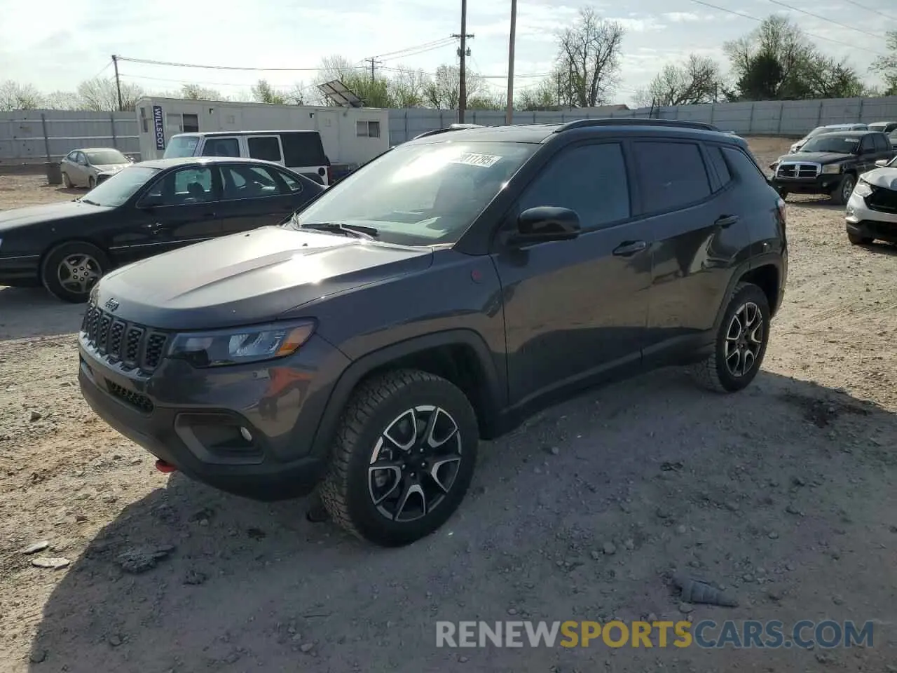 1 Фотография поврежденного автомобиля 3C4NJDDN7RT156682 JEEP COMPASS 2024