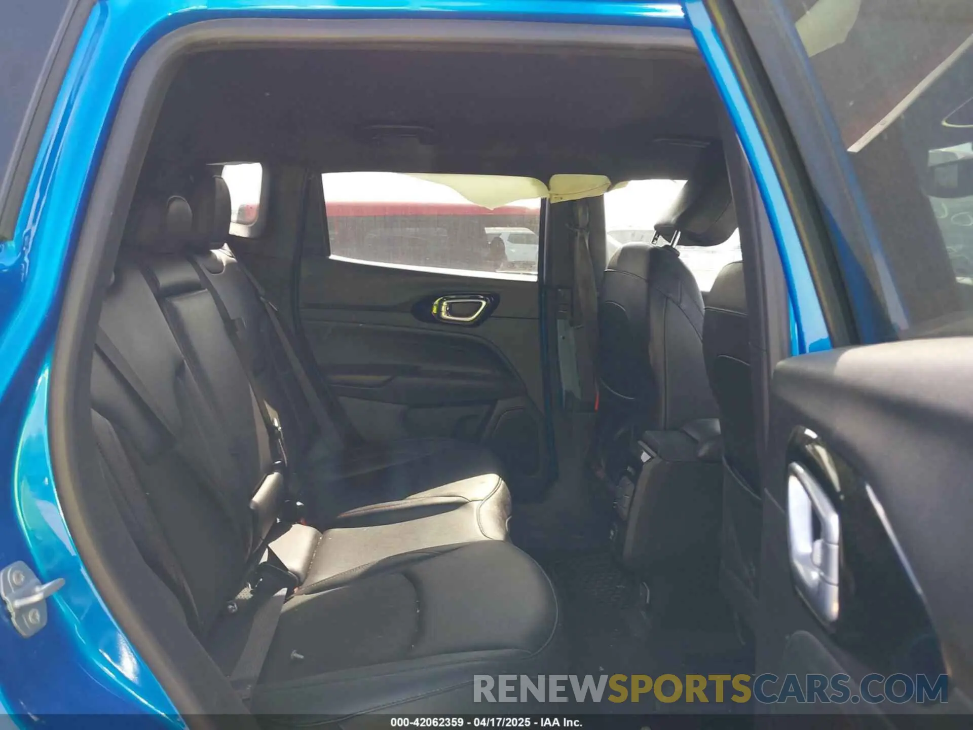 8 Фотография поврежденного автомобиля 3C4NJDDNXRT610584 JEEP COMPASS 2024