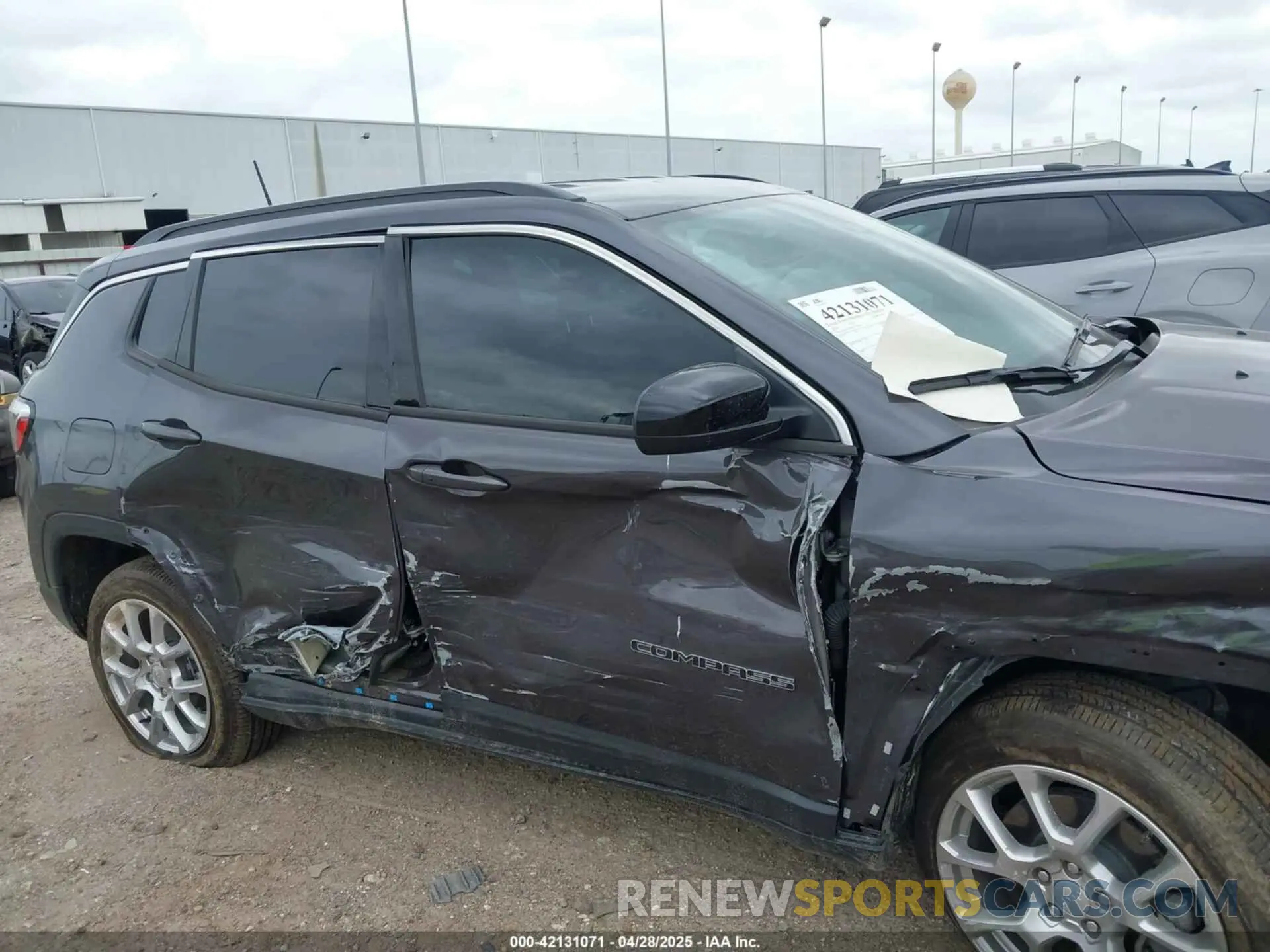 6 Photograph of a damaged car 3C4NJDFN0RT164250 JEEP COMPASS 2024