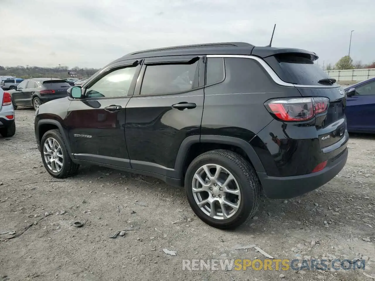 2 Photograph of a damaged car 3C4NJDFN1RT130236 JEEP COMPASS 2024