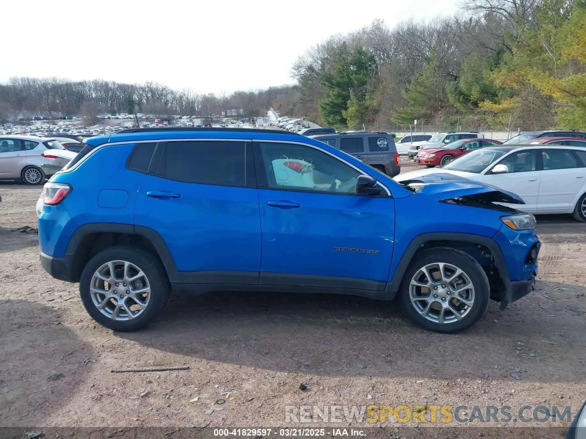 12 Photograph of a damaged car 3C4NJDFN3RT128374 JEEP COMPASS 2024