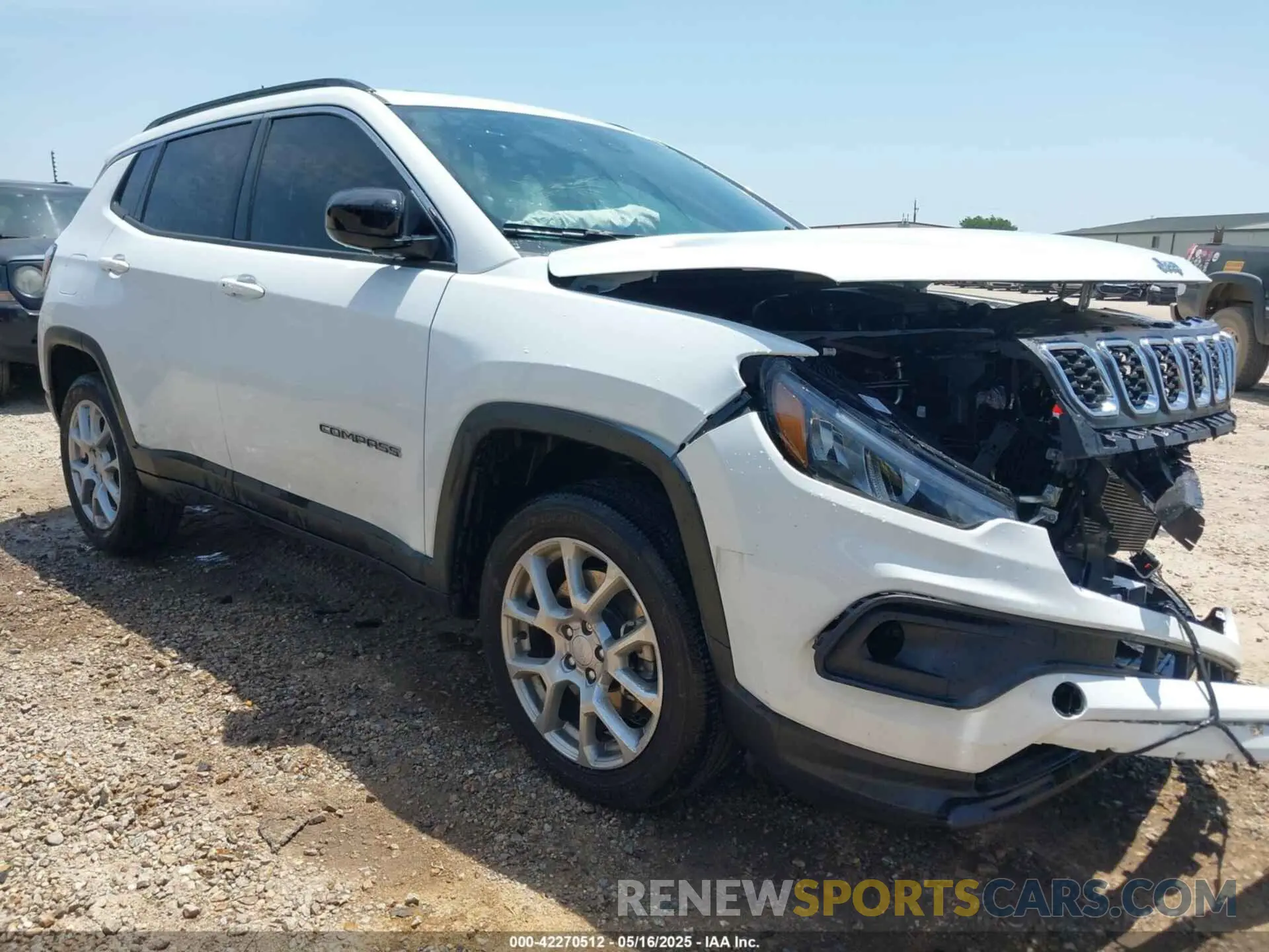 1 Фотография поврежденного автомобиля 3C4NJDFN5RT132085 JEEP COMPASS 2024