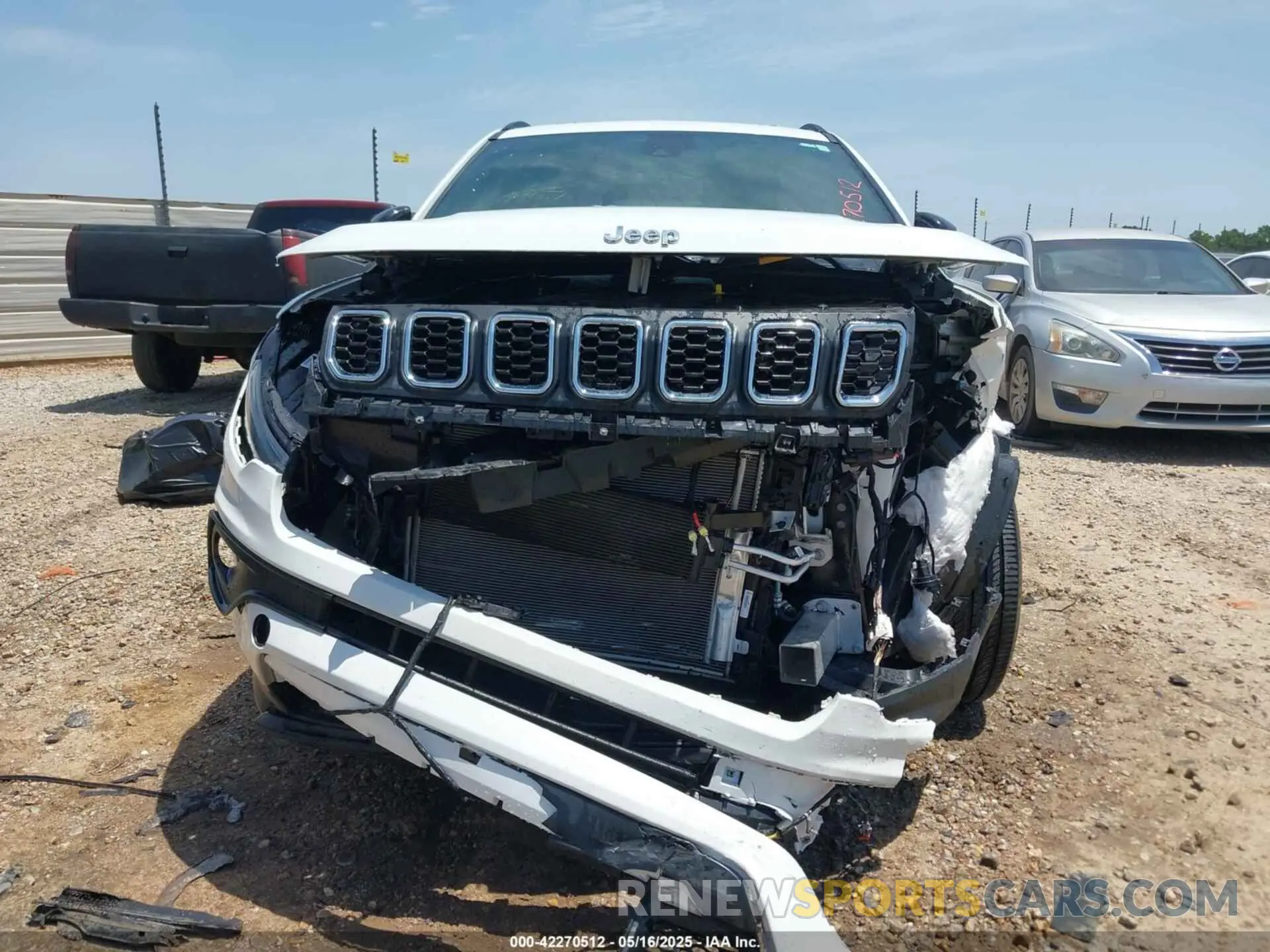 12 Фотография поврежденного автомобиля 3C4NJDFN5RT132085 JEEP COMPASS 2024
