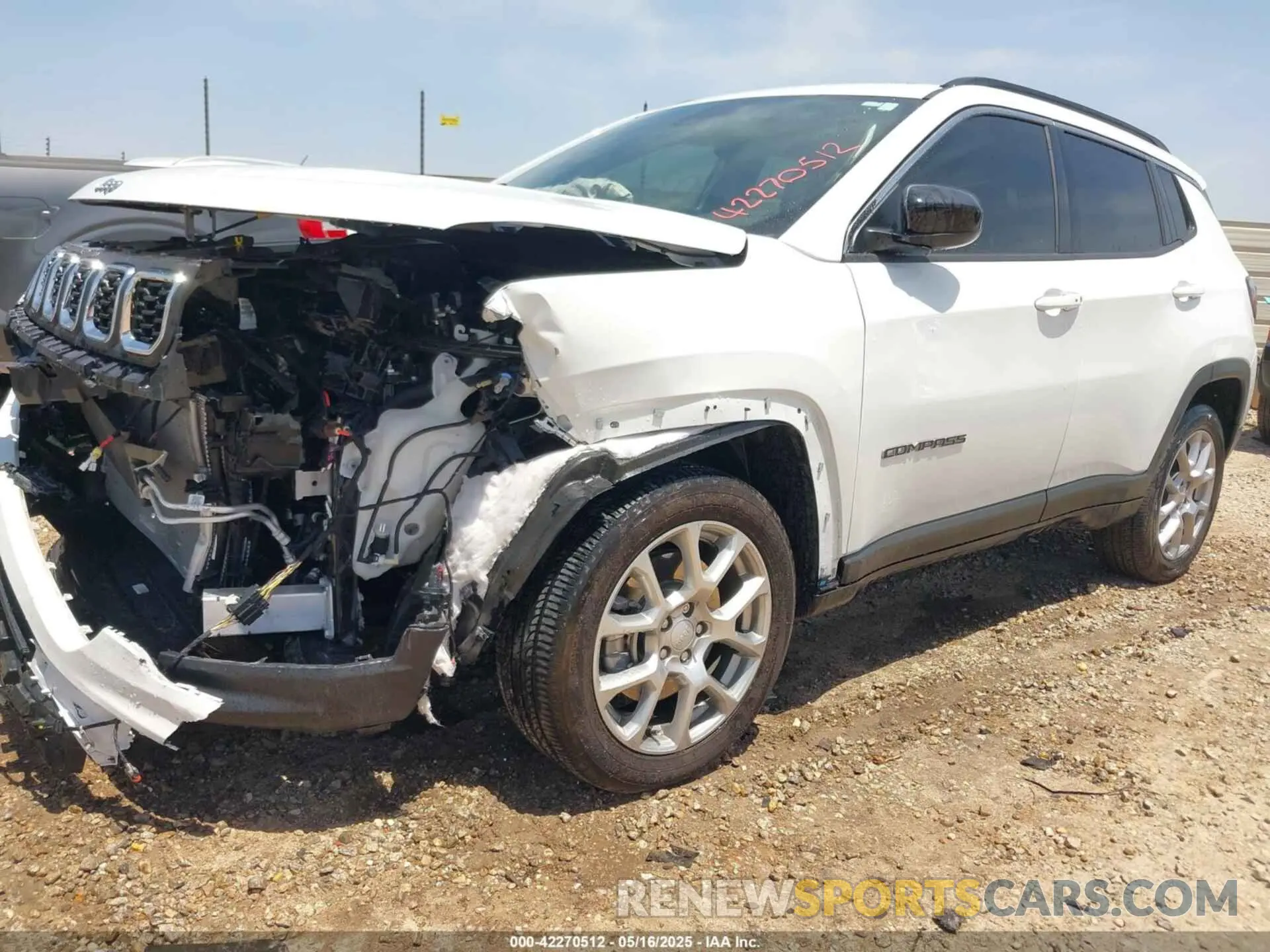 2 Фотография поврежденного автомобиля 3C4NJDFN5RT132085 JEEP COMPASS 2024