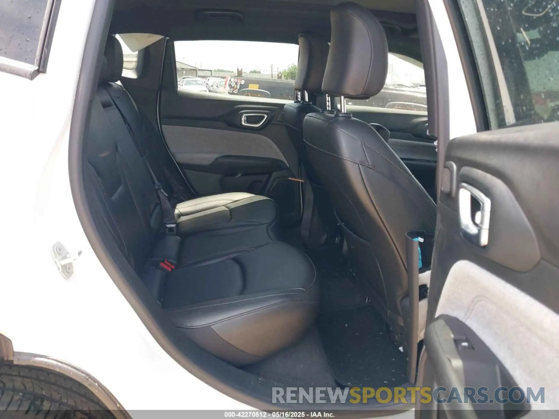 8 Фотография поврежденного автомобиля 3C4NJDFN5RT132085 JEEP COMPASS 2024