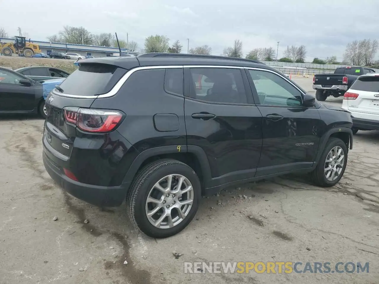 3 Photograph of a damaged car 3C4NJDFN7RT121993 JEEP COMPASS 2024