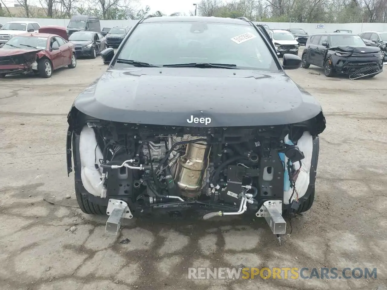 5 Photograph of a damaged car 3C4NJDFN7RT121993 JEEP COMPASS 2024