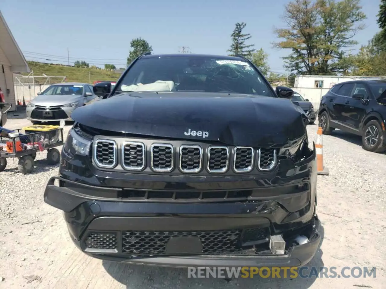 5 Photograph of a damaged car 3C4NJDFN7RT136185 JEEP COMPASS 2024