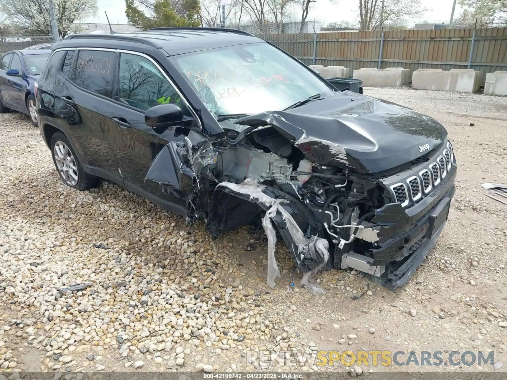 1 Photograph of a damaged car 3C4NJDFN9RT143218 JEEP COMPASS 2024
