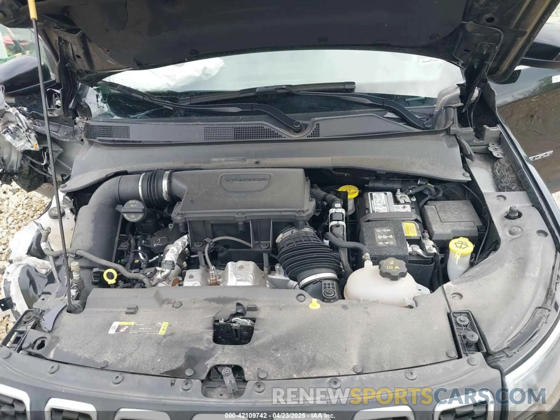 10 Photograph of a damaged car 3C4NJDFN9RT143218 JEEP COMPASS 2024