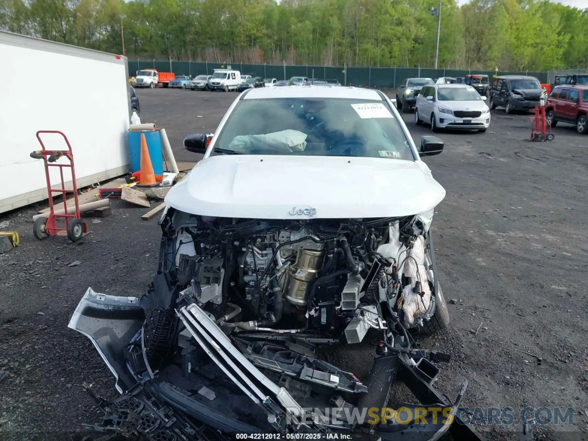 12 Photograph of a damaged car 3C4NJDAN2ST517777 JEEP COMPASS 2025