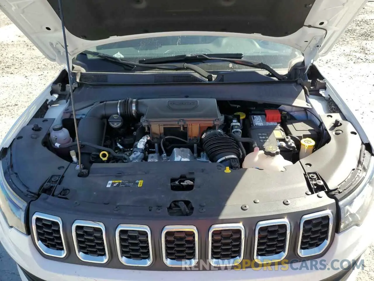 12 Фотография поврежденного автомобиля 3C4NJDAN3ST515939 JEEP COMPASS 2025