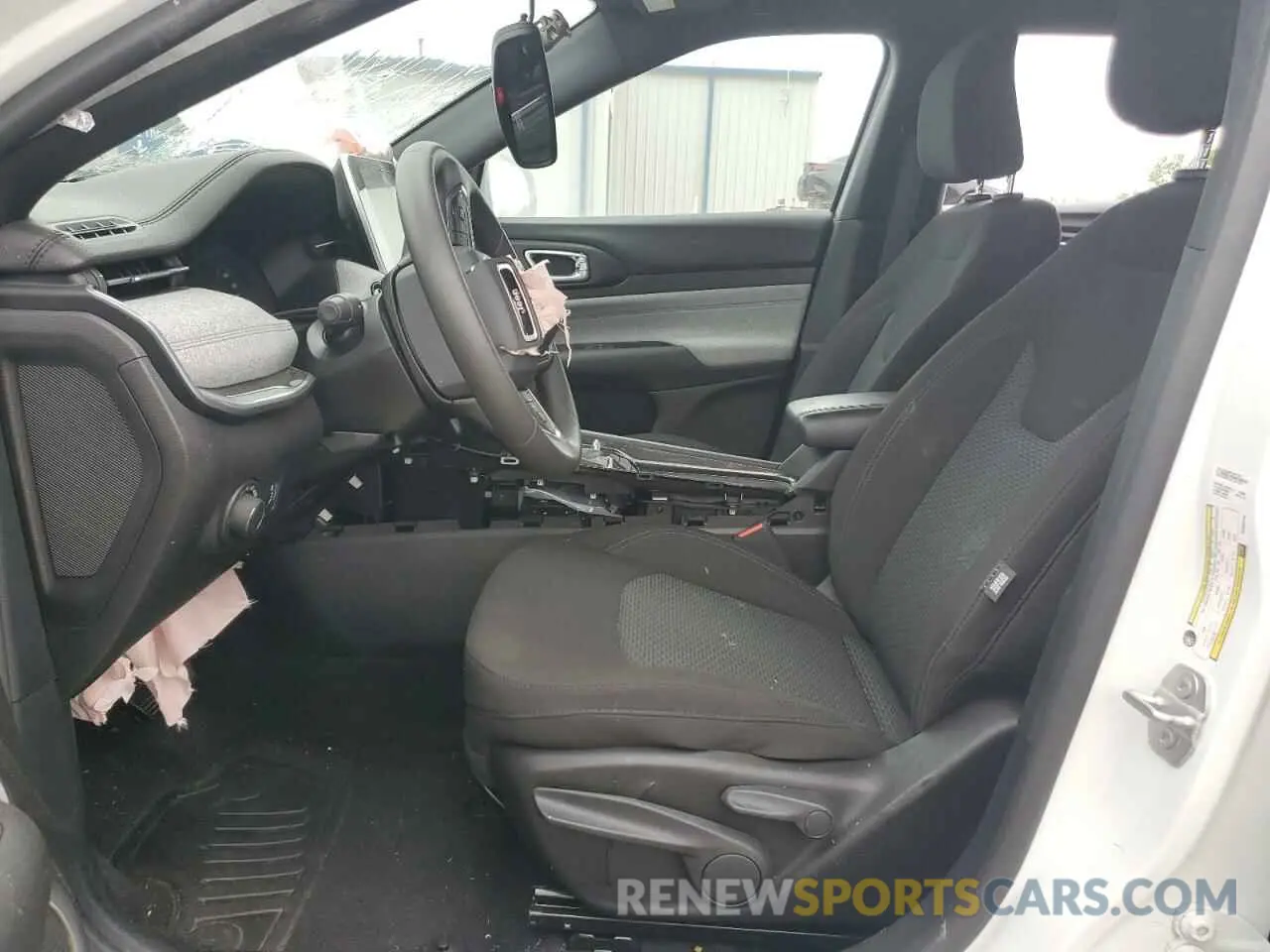 7 Фотография поврежденного автомобиля 3C4NJDAN6ST505776 JEEP COMPASS 2025