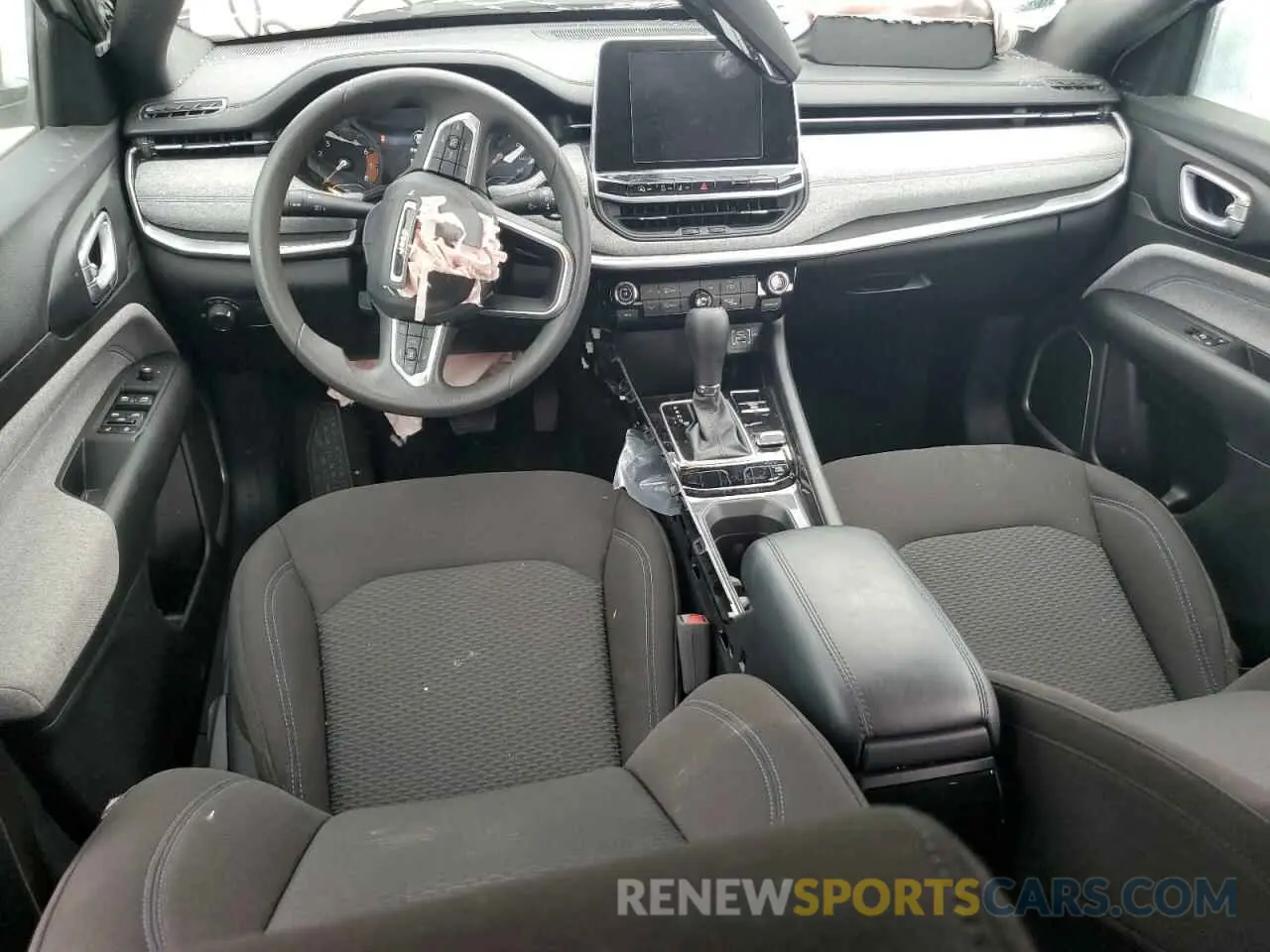 8 Фотография поврежденного автомобиля 3C4NJDAN6ST505776 JEEP COMPASS 2025