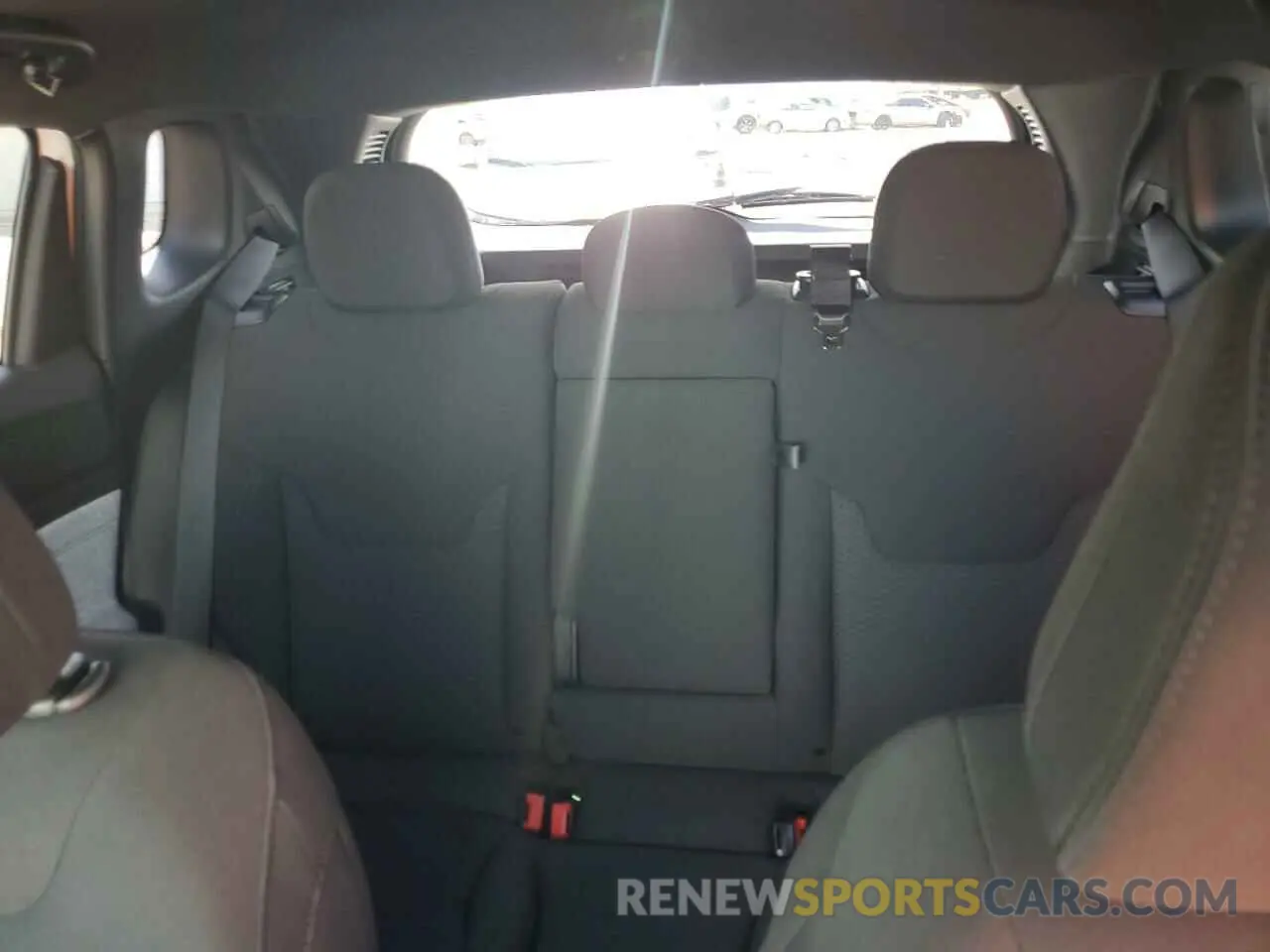 10 Photograph of a damaged car 3C4NJDAN7ST529052 JEEP COMPASS 2025