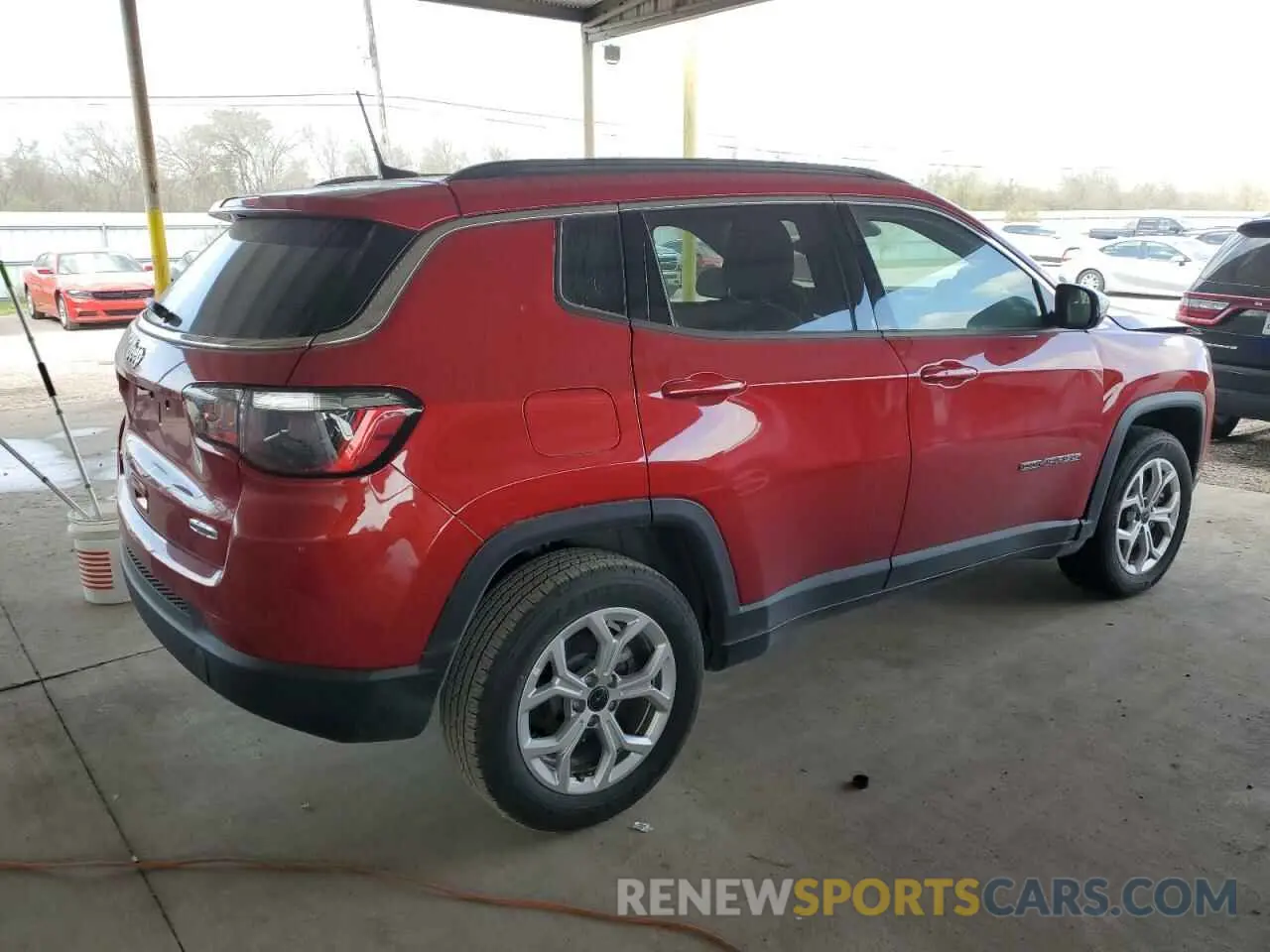 3 Photograph of a damaged car 3C4NJDBN4ST524096 JEEP COMPASS 2025