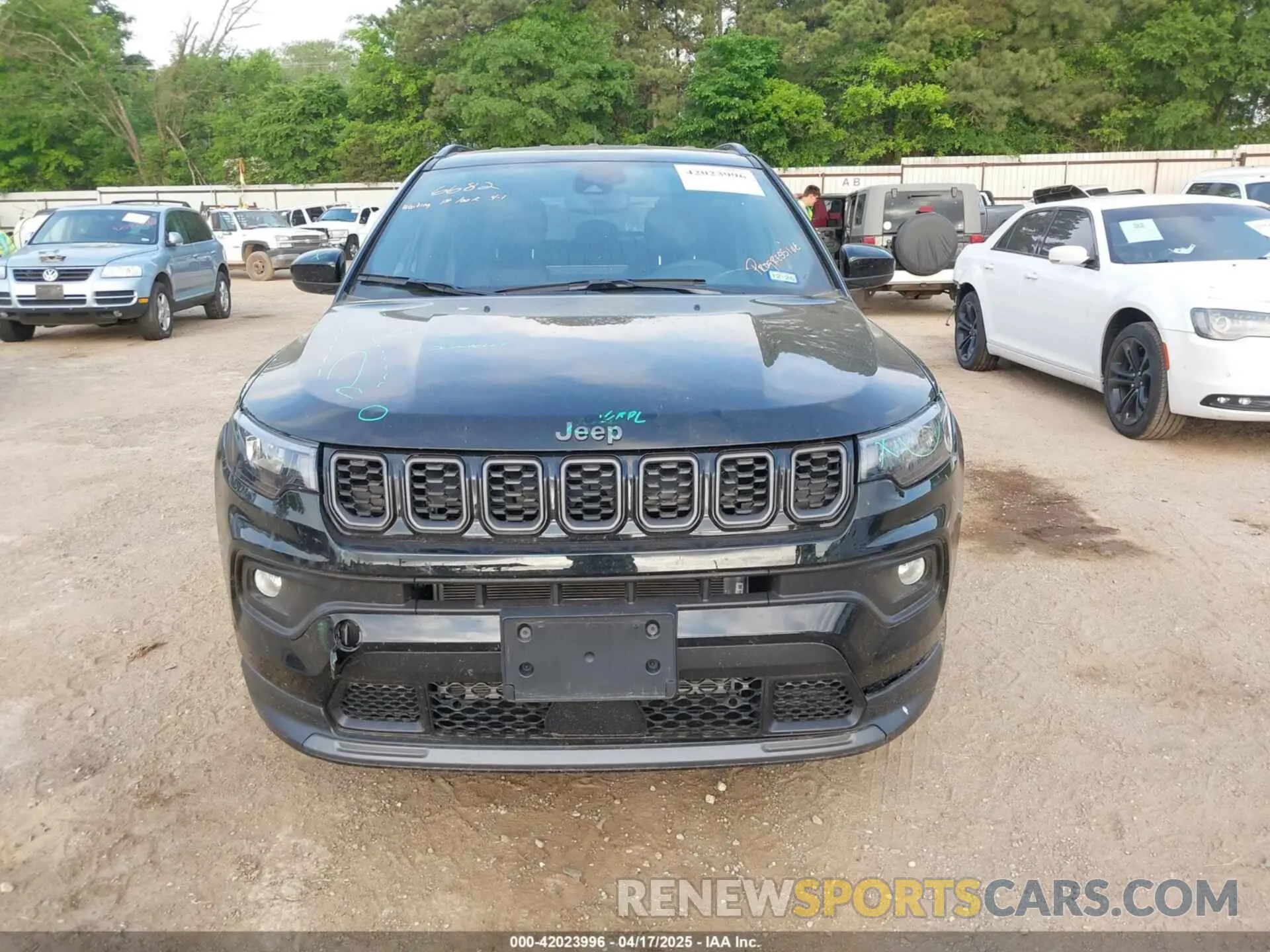 12 Фотография поврежденного автомобиля 3C4NJDBN4ST526236 JEEP COMPASS 2025