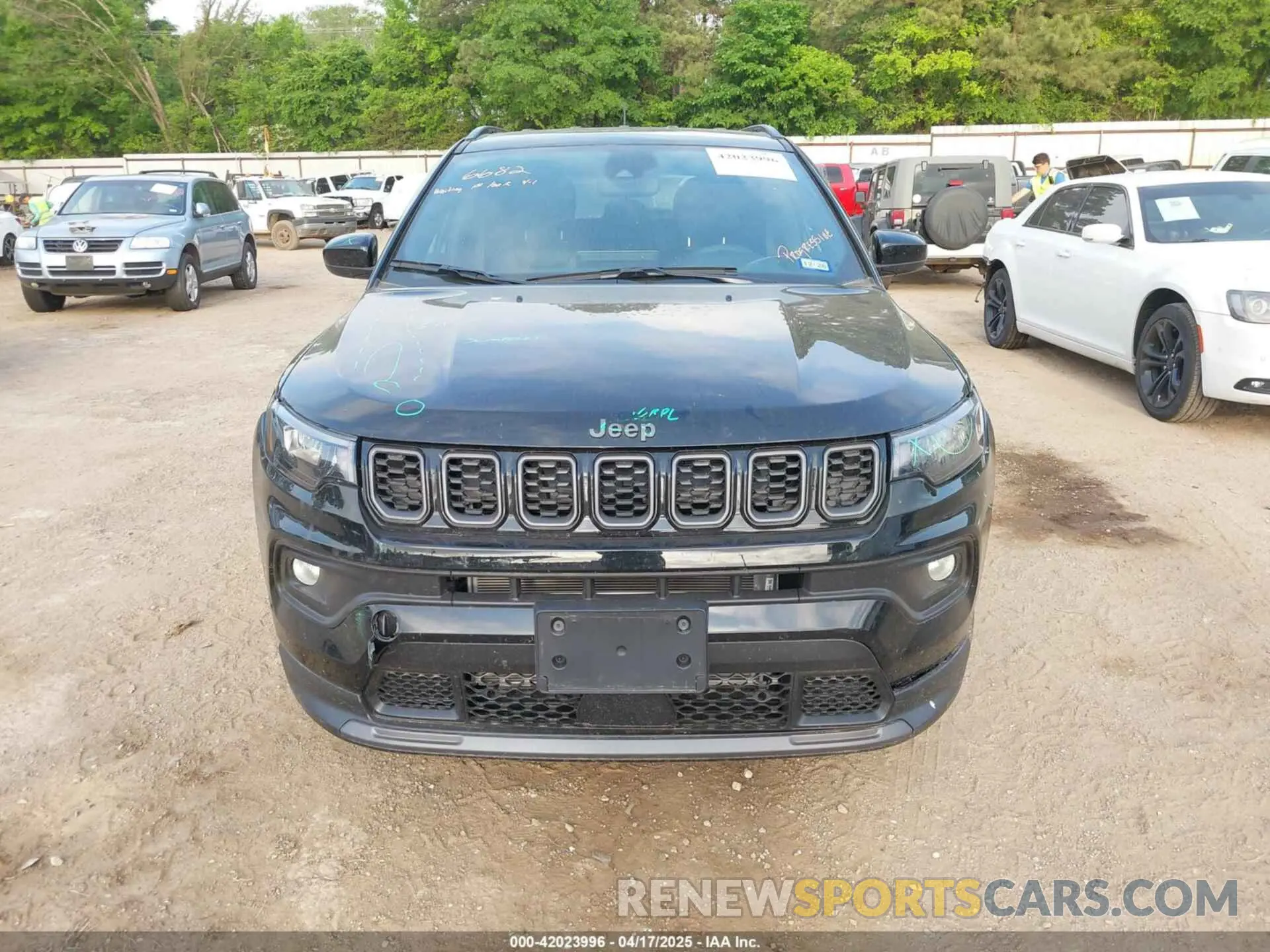 17 Фотография поврежденного автомобиля 3C4NJDBN4ST526236 JEEP COMPASS 2025