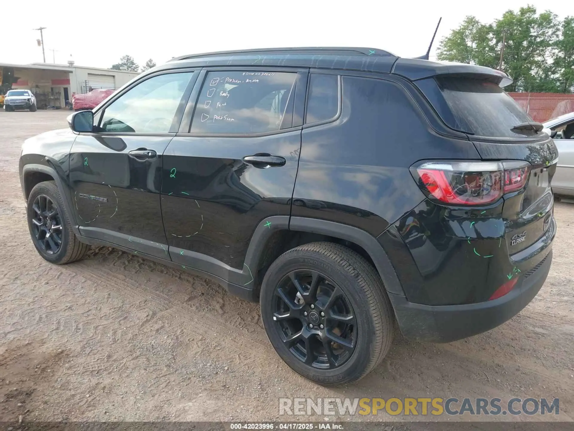 3 Фотография поврежденного автомобиля 3C4NJDBN4ST526236 JEEP COMPASS 2025