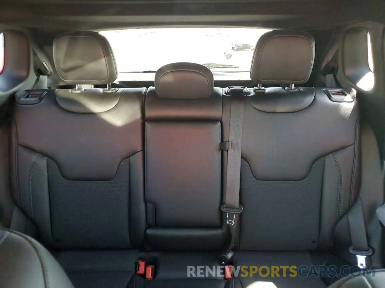 10 Фотография поврежденного автомобиля 3C4NJDBN4ST569877 JEEP COMPASS 2025