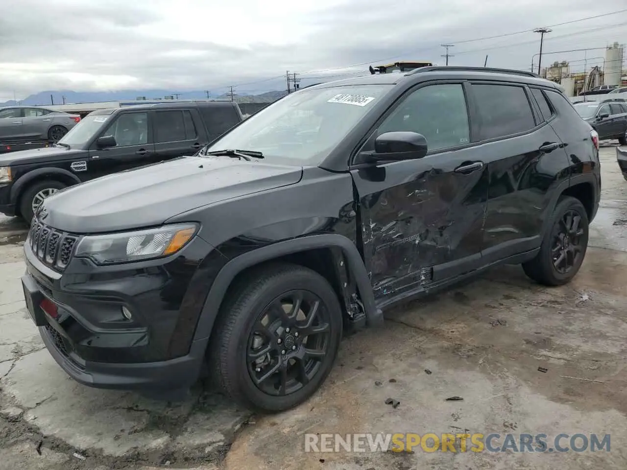1 Photograph of a damaged car 3C4NJDBN5ST505542 JEEP COMPASS 2025