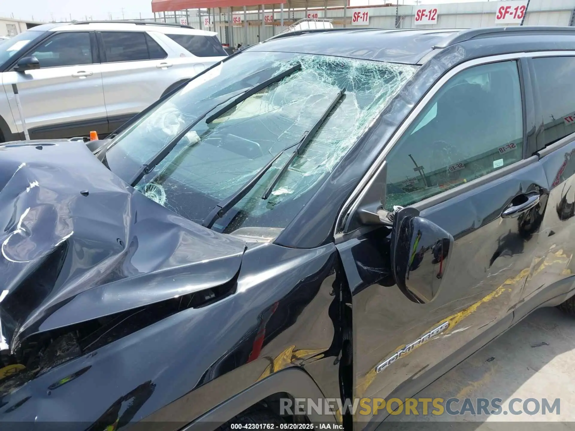 13 Photograph of a damaged car 3C4NJDBN5ST577602 JEEP COMPASS 2025