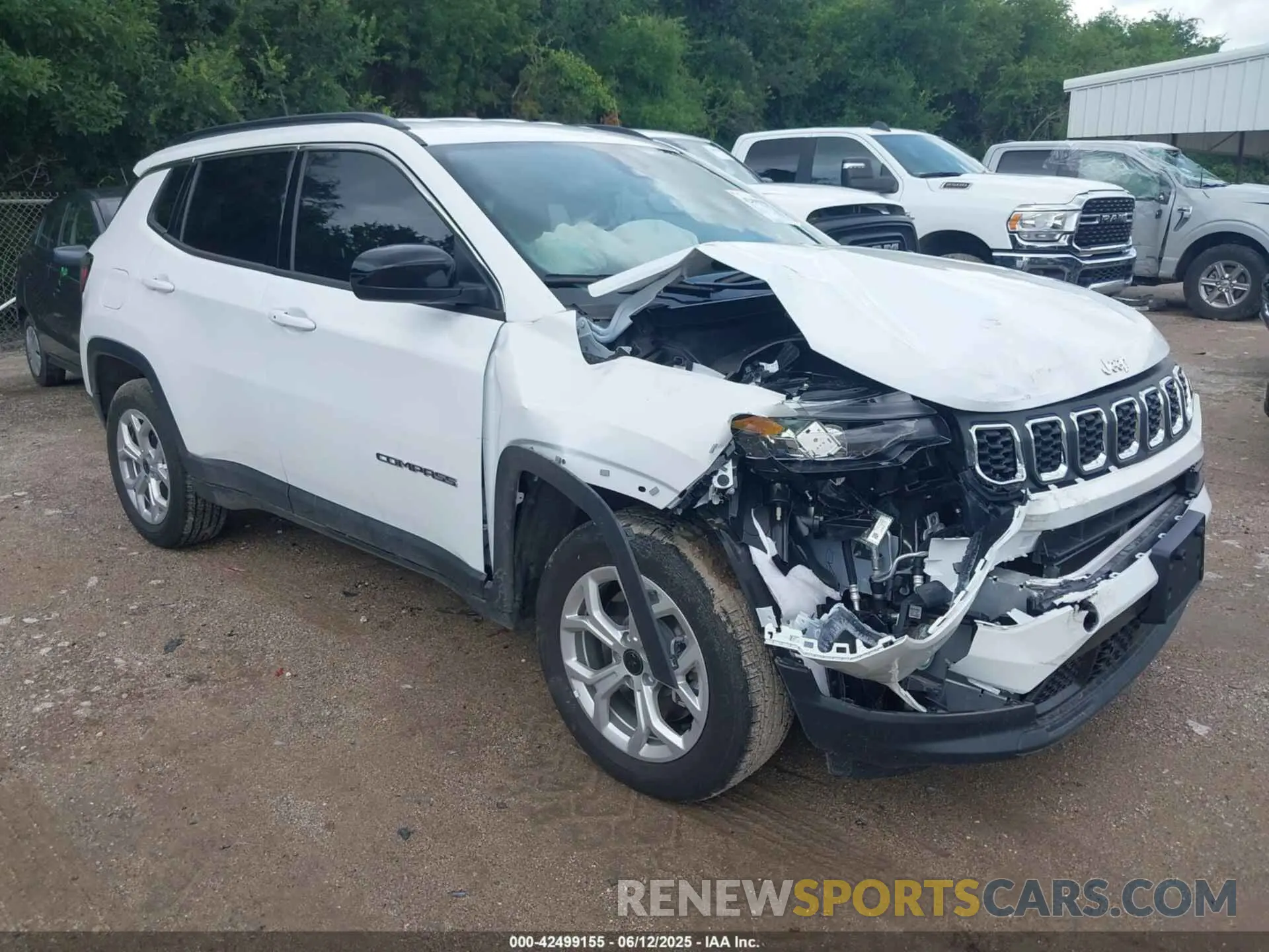 1 Photograph of a damaged car 3C4NJDBN5ST597722 JEEP COMPASS 2025