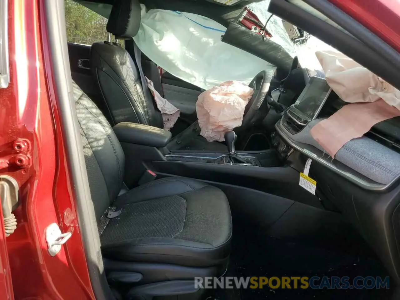 7 Photograph of a damaged car 3C4NJDBN8ST538342 JEEP COMPASS 2025