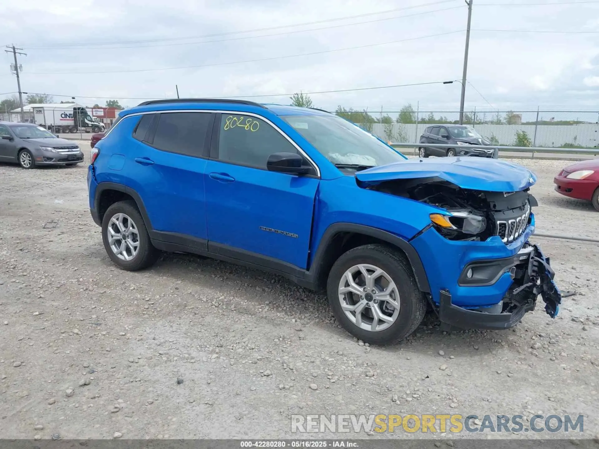 1 Photograph of a damaged car 3C4NJDBNXST526547 JEEP COMPASS 2025