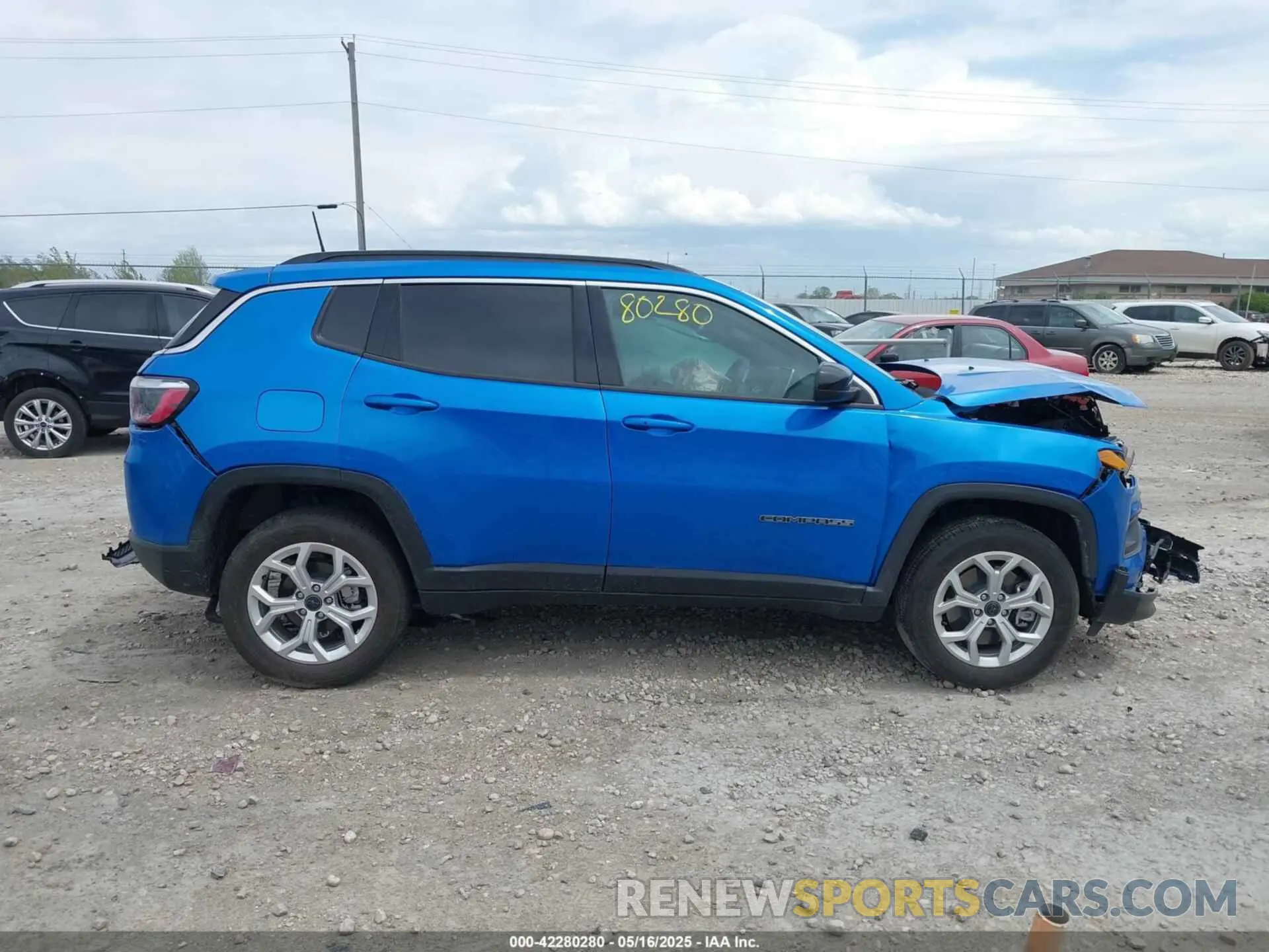 12 Photograph of a damaged car 3C4NJDBNXST526547 JEEP COMPASS 2025