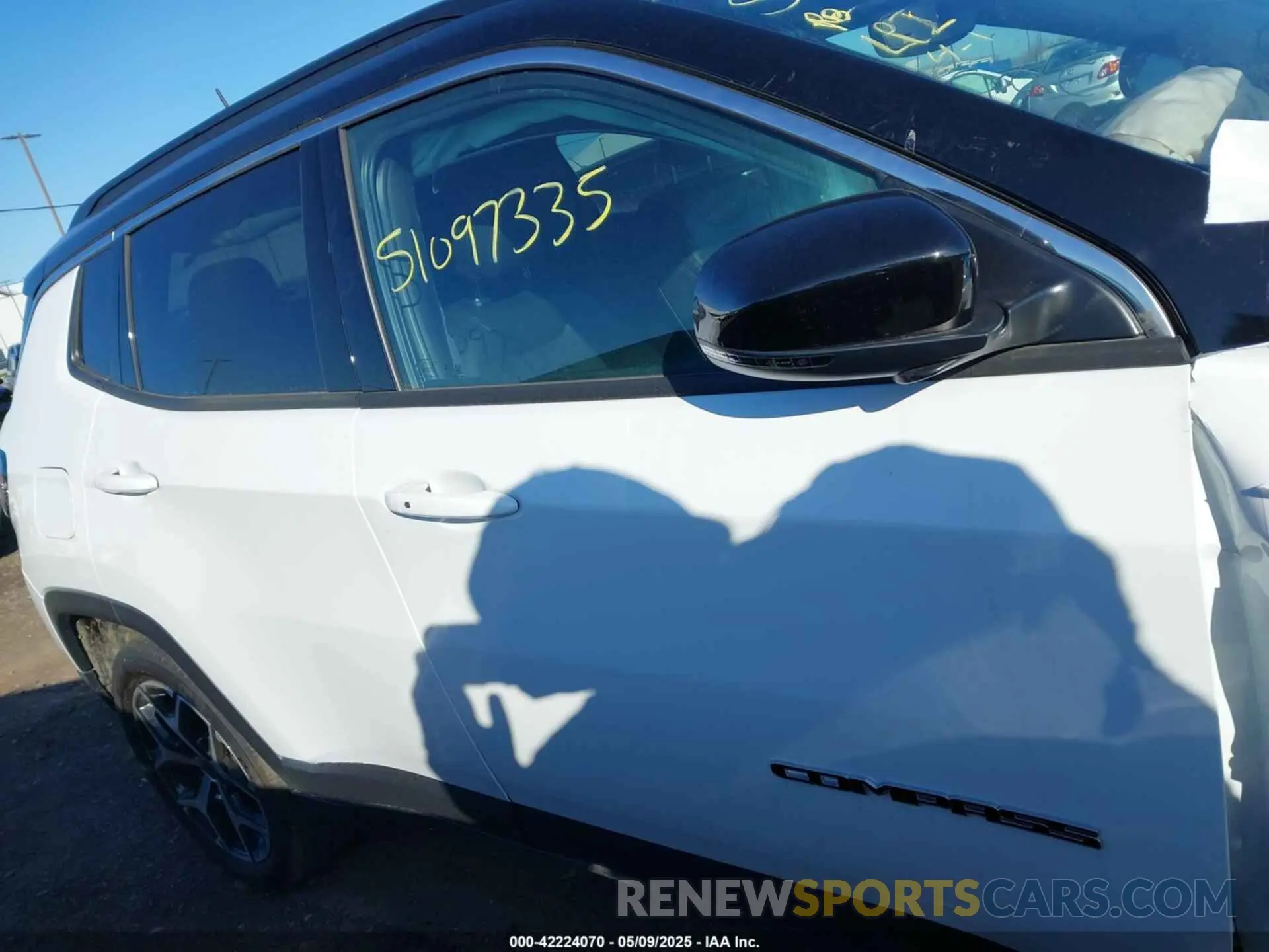13 Photograph of a damaged car 3C4NJDCN0ST566747 JEEP COMPASS 2025