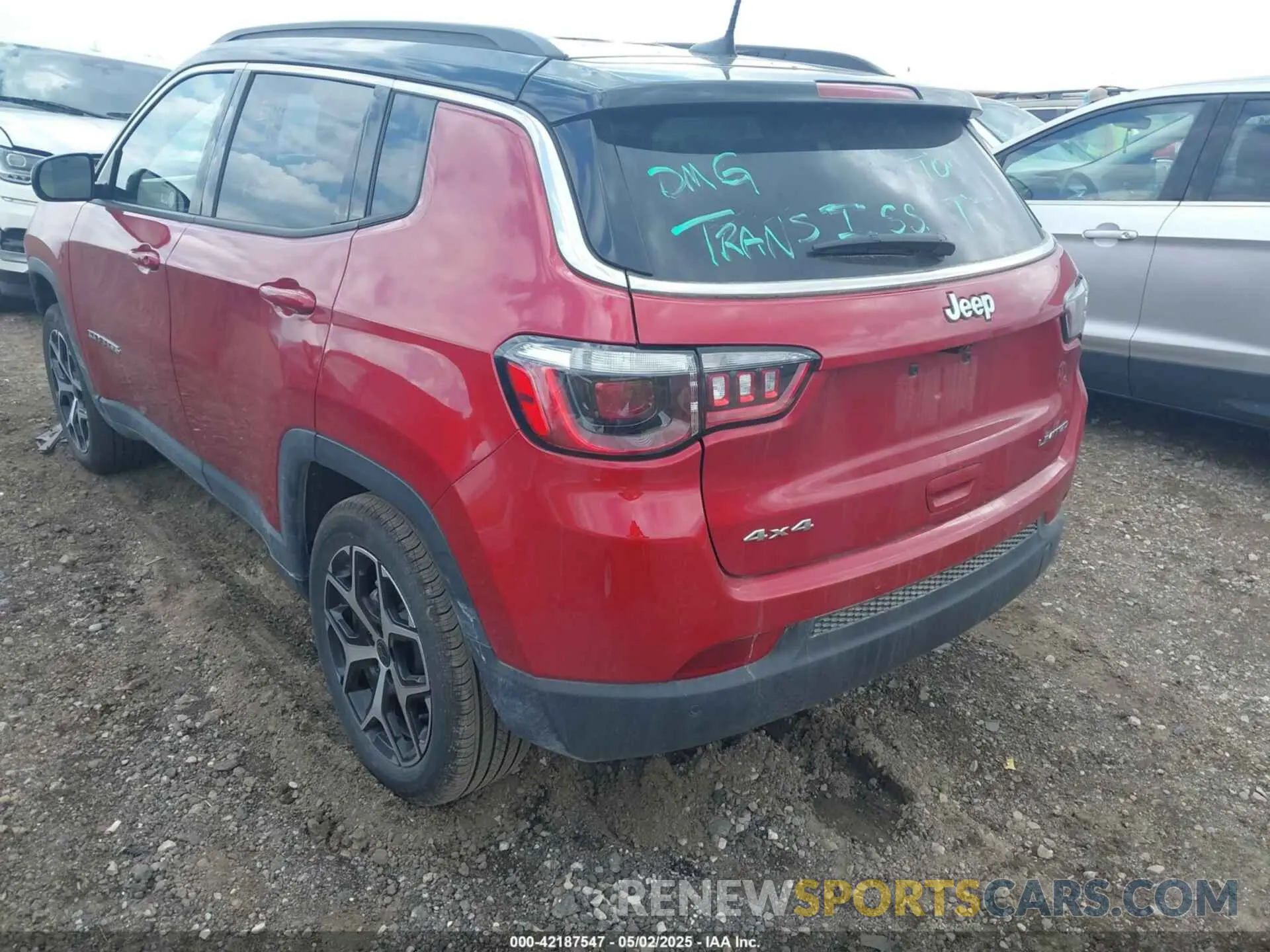 3 Photograph of a damaged car 3C4NJDCN2ST545284 JEEP COMPASS 2025