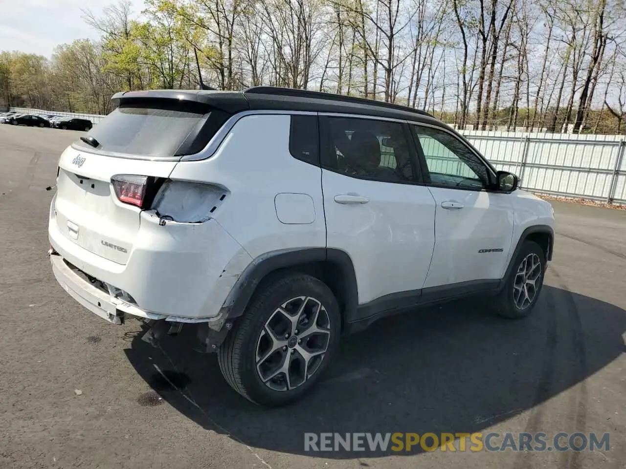 3 Photograph of a damaged car 3C4NJDCN3ST509376 JEEP COMPASS 2025