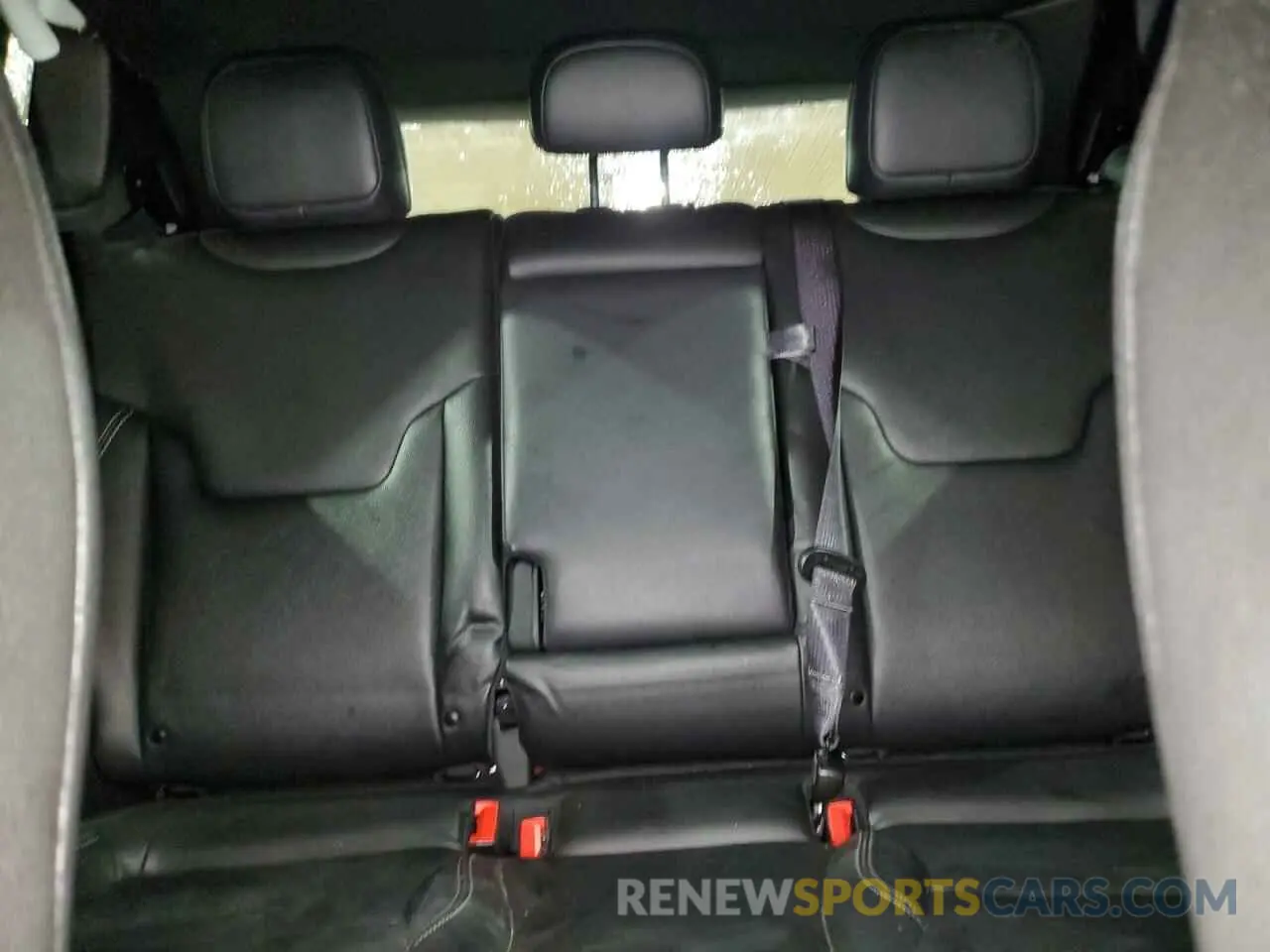 10 Photograph of a damaged car 3C4NJDCN3ST511788 JEEP COMPASS 2025