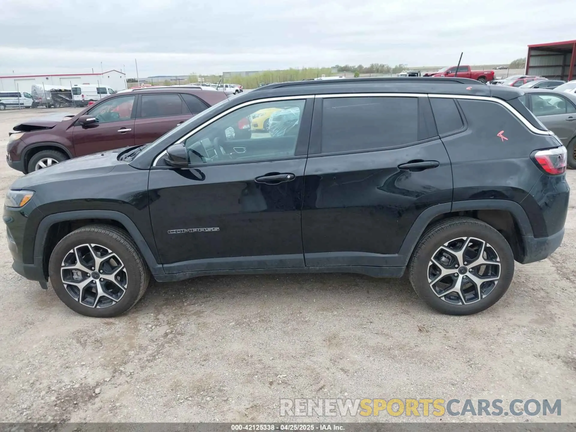 14 Фотография поврежденного автомобиля 3C4NJDCN3ST541115 JEEP COMPASS 2025