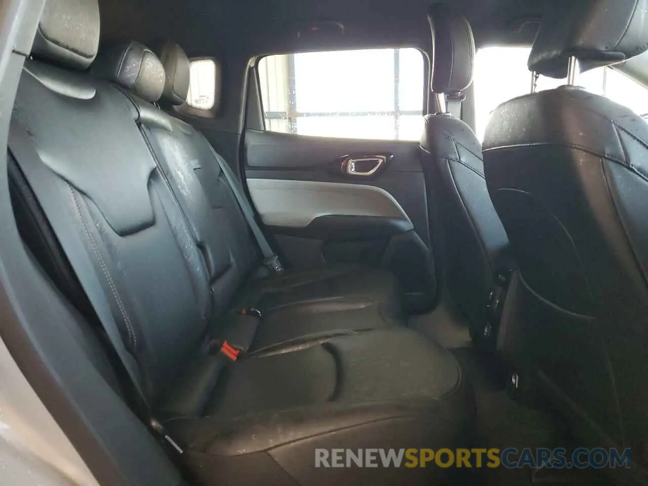 11 Фотография поврежденного автомобиля 3C4NJDCN3ST556732 JEEP COMPASS 2025